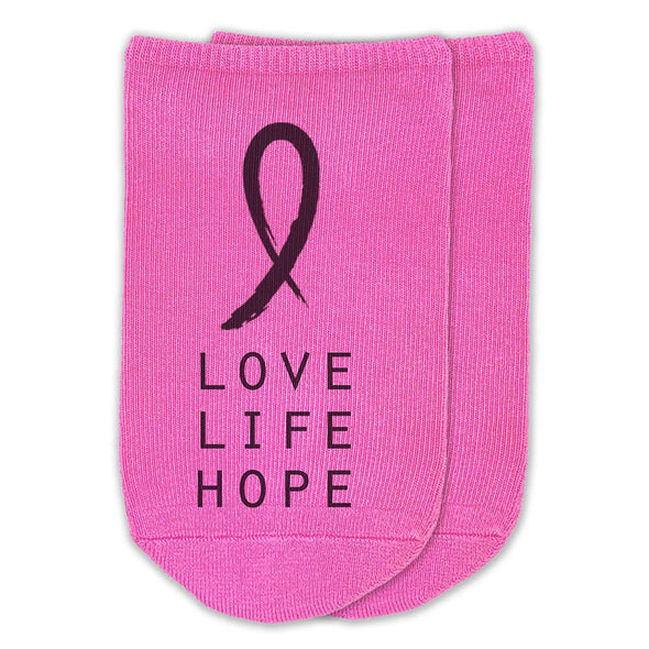 Love life hope fuchsia breast cancer awareness digitally printed on no show socks.